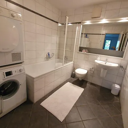 Stylish, Cosy Flat Close To Center * קלן